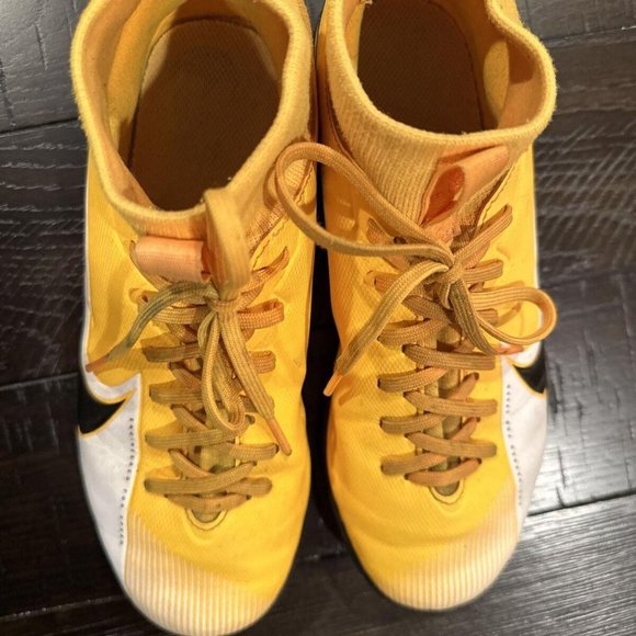 NIKE JR SUPERFLY ACADEMY TURF LASER ORANGE-BLACK-WHITE Size 4.5 Youth - Picture 3 of 5